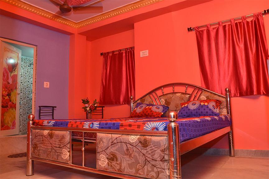 H C N Guest House Calcutta Eksteriør billede